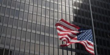 Personal Finance Alert: Fed Rate Hike Impact on Your Wallet - Cover Image