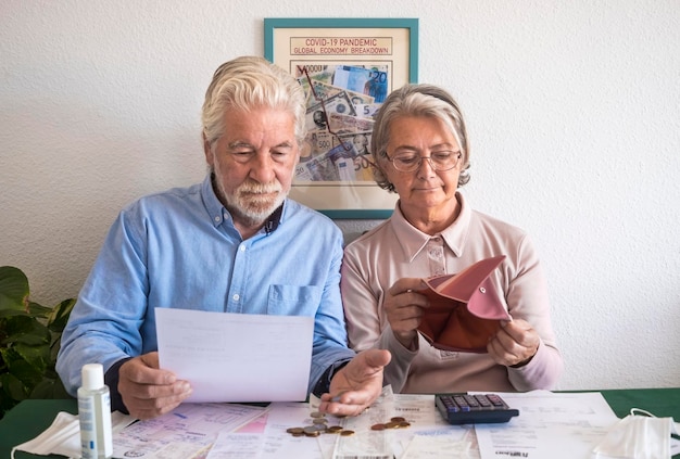 A graph showing growth of retirement savings, with a curved line increasing over time. An older couple is smiling in the background, suggesting a comfortable retirement future.