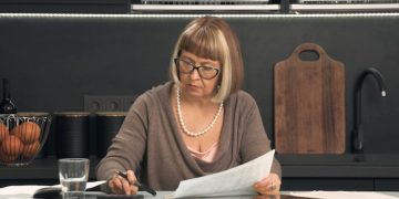 Unlock Tax Savings: Understanding the QBI Deduction for US Small Businesses - Cover Image