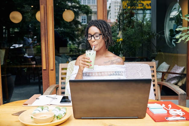 Tax Tips for Gig Workers: Maximize Deductions & Report Income Correctly