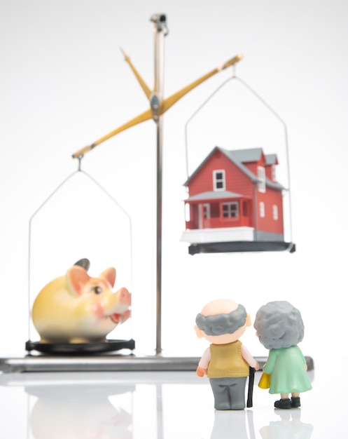 A graphic comparing an estate with and without tax planning, clearly showing the preservation of assets and wealth transfer to beneficiaries with proper planning.